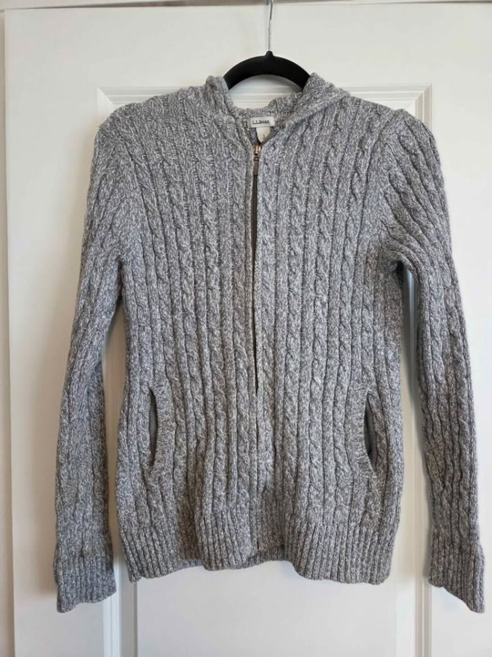 LL Bean zip up hooded sweater size small